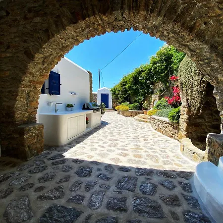 Vila Apanema Villas, Mykonos Tourlos