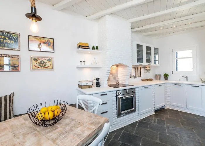 Vila Apanema Villas, Mykonos Tourlos